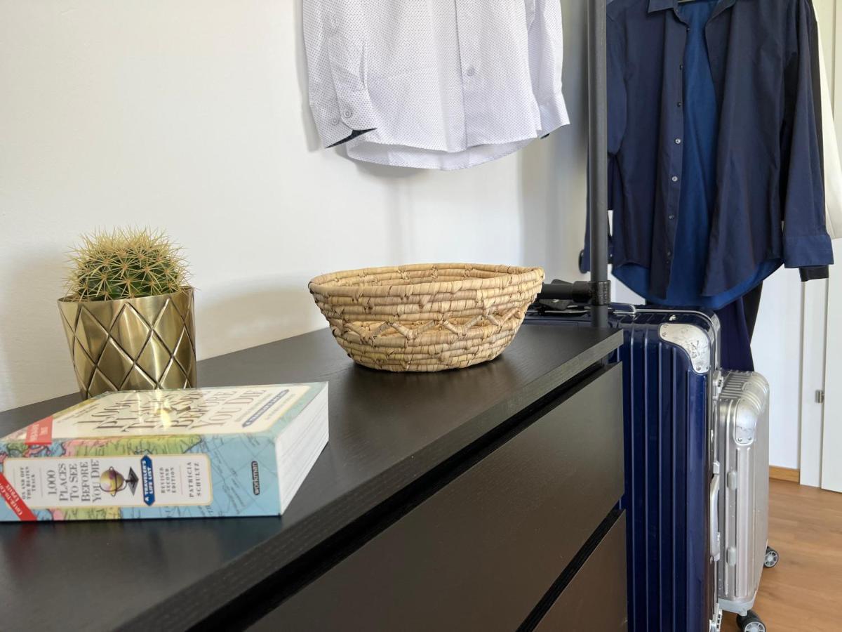 Designapartment Blue Sky -55M2-Free Parking & Wifi Graz Extérieur photo